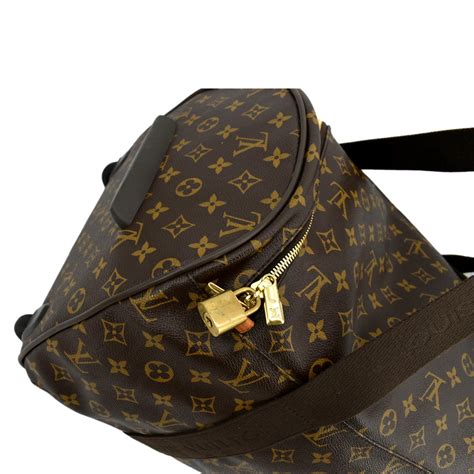 Louis Vuitton Neo Eole 55 